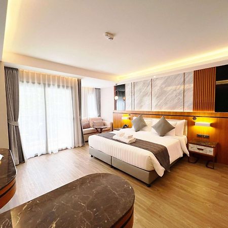 Wyndham Jomtien Pattaya Hotel Na Chom Thian Buitenkant foto