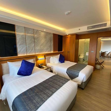Wyndham Jomtien Pattaya Hotel Na Chom Thian Buitenkant foto