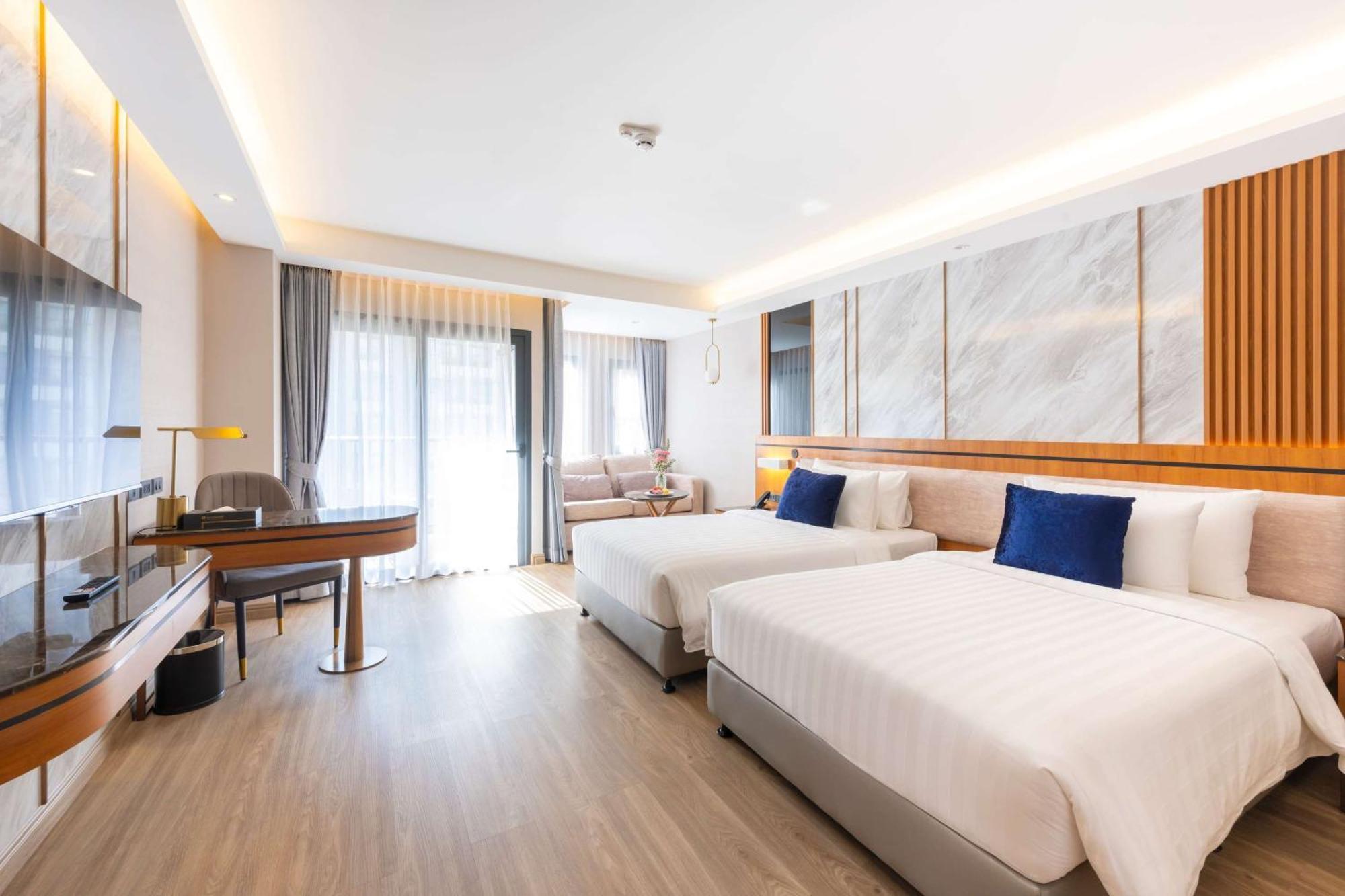 Wyndham Jomtien Pattaya Hotel Na Chom Thian Buitenkant foto